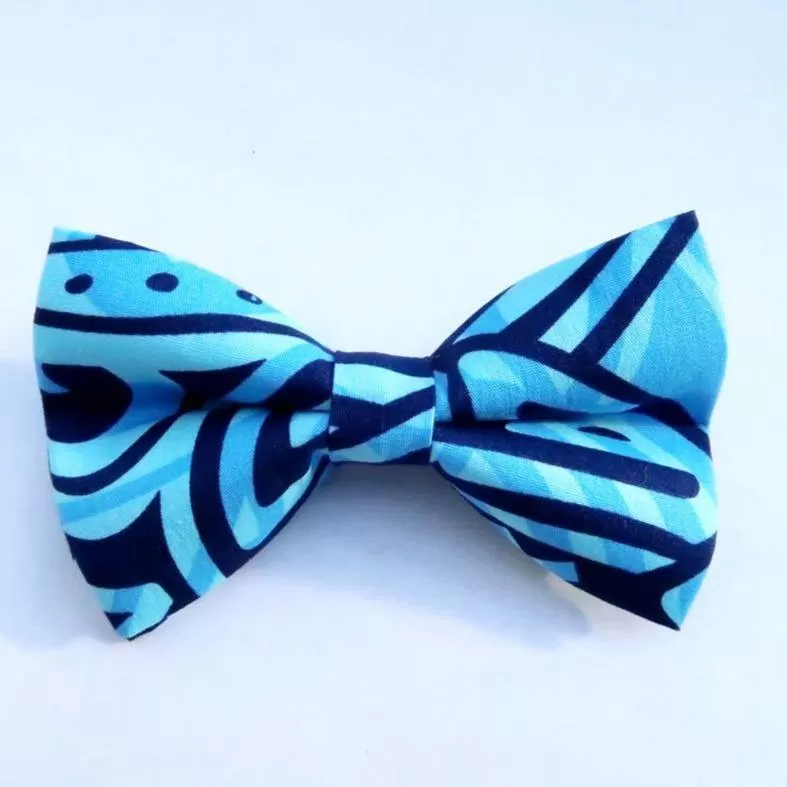 Blue Dog's Collar Bow Tie