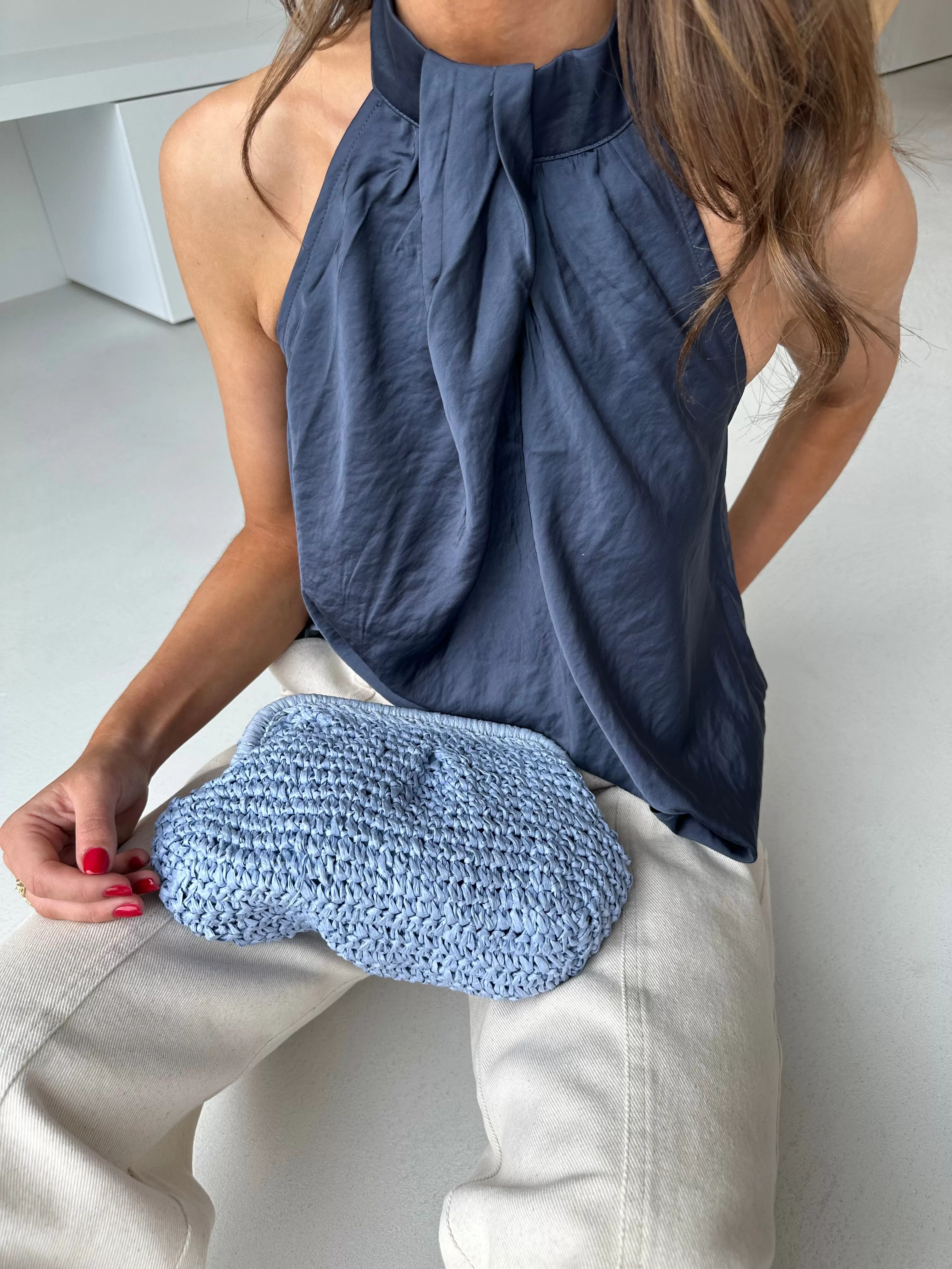 Crochet clutch light blue