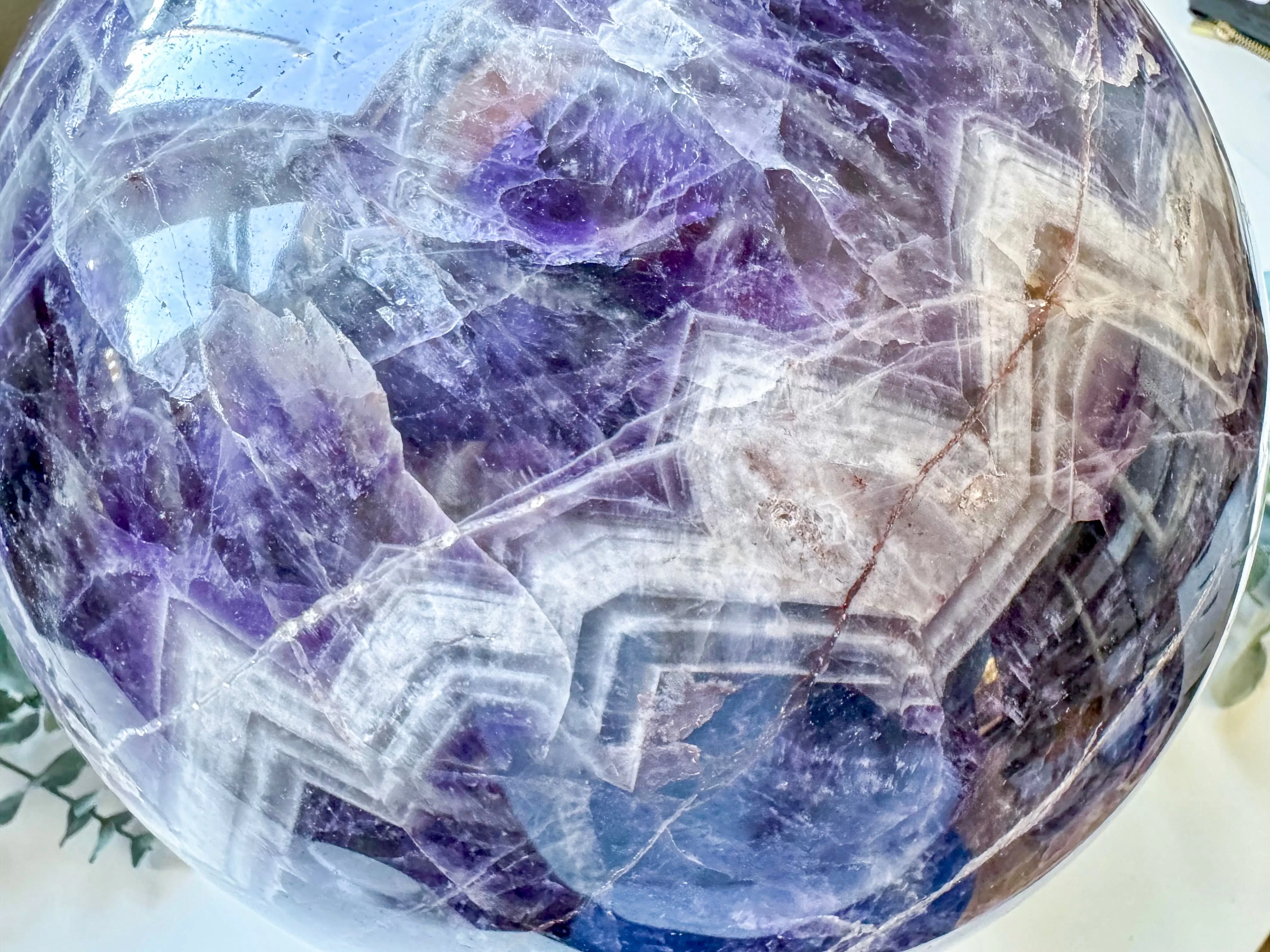 Dream Amethyst (Chevron Amethyst) XXL Sphere || Brazil