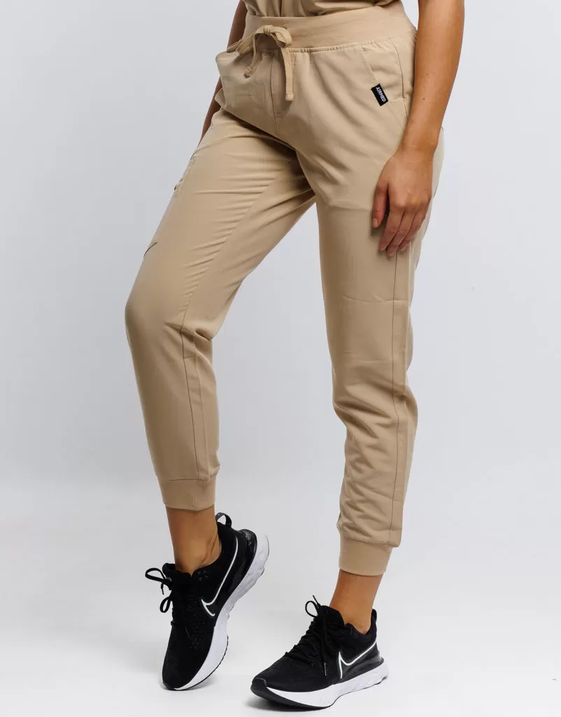 Essential Jogger Scrub Pants - Warm Sand