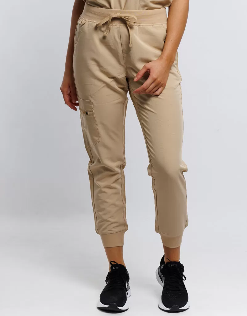 Essential Jogger Scrub Pants - Warm Sand