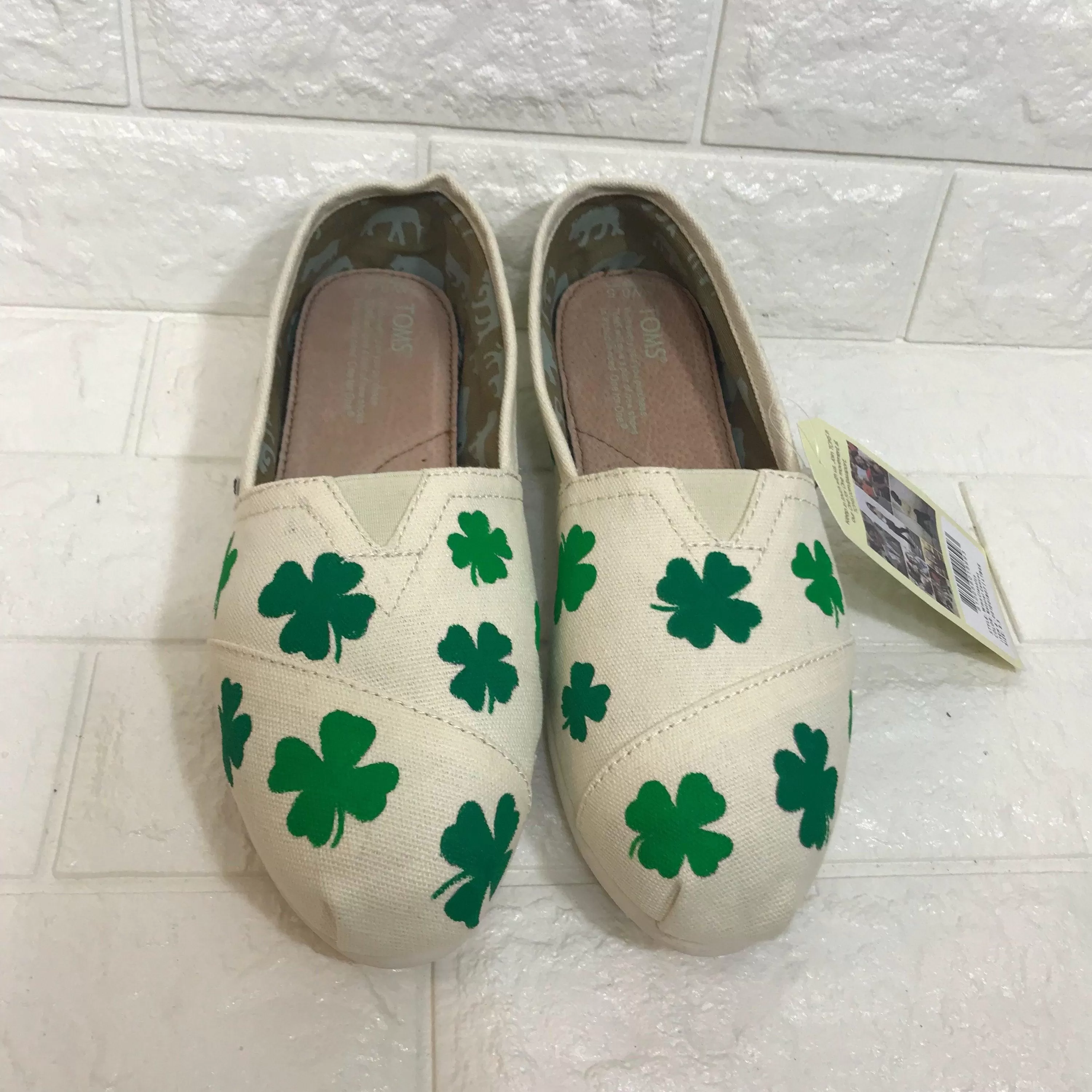 Four Leaf Clover Pattern Shoes