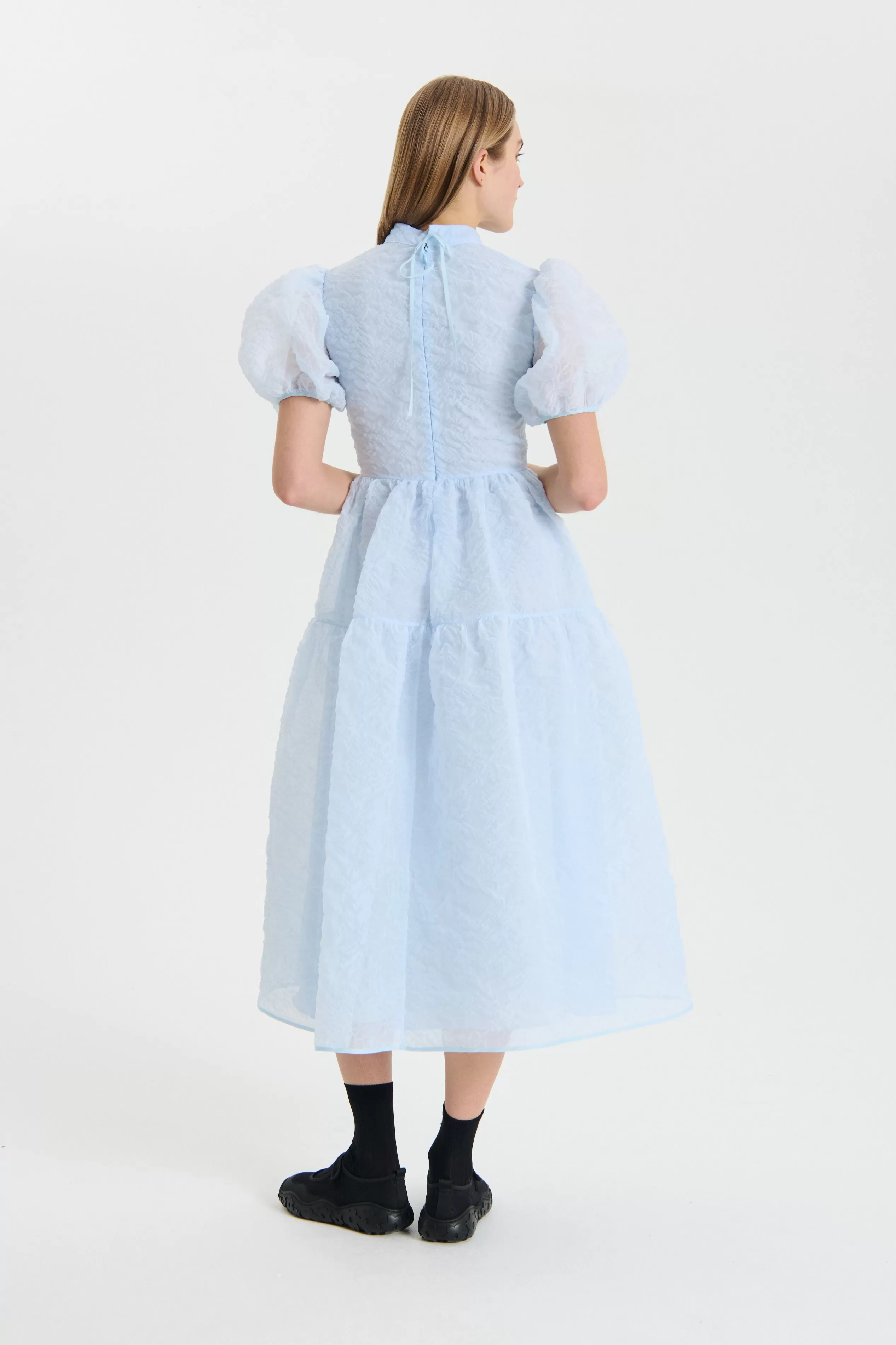 KELLY | DRESS POSY MATELASSÉ LIGHT BLUE