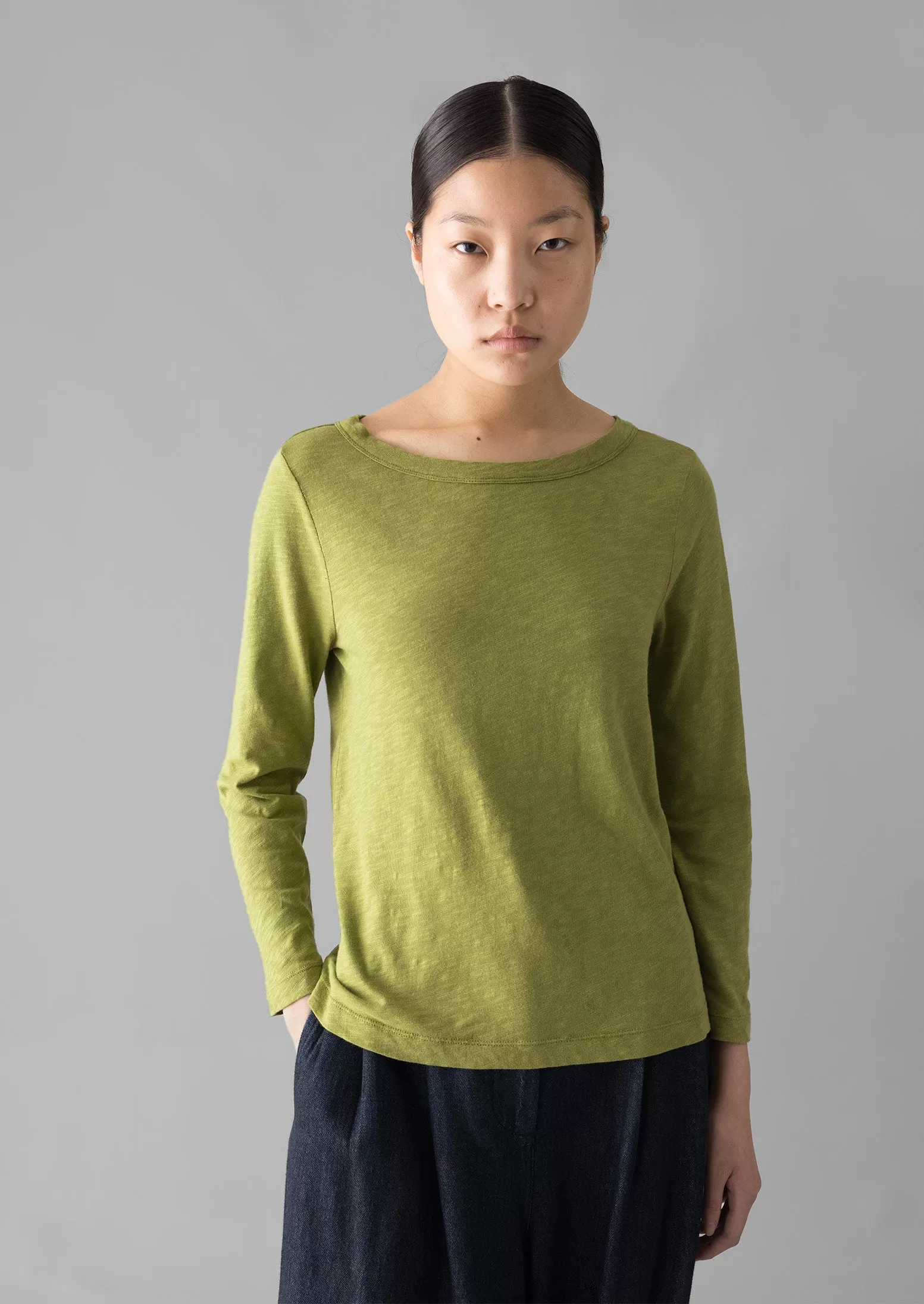 Lia Garment Dyed Boat Neck Tee | Woodbine Green