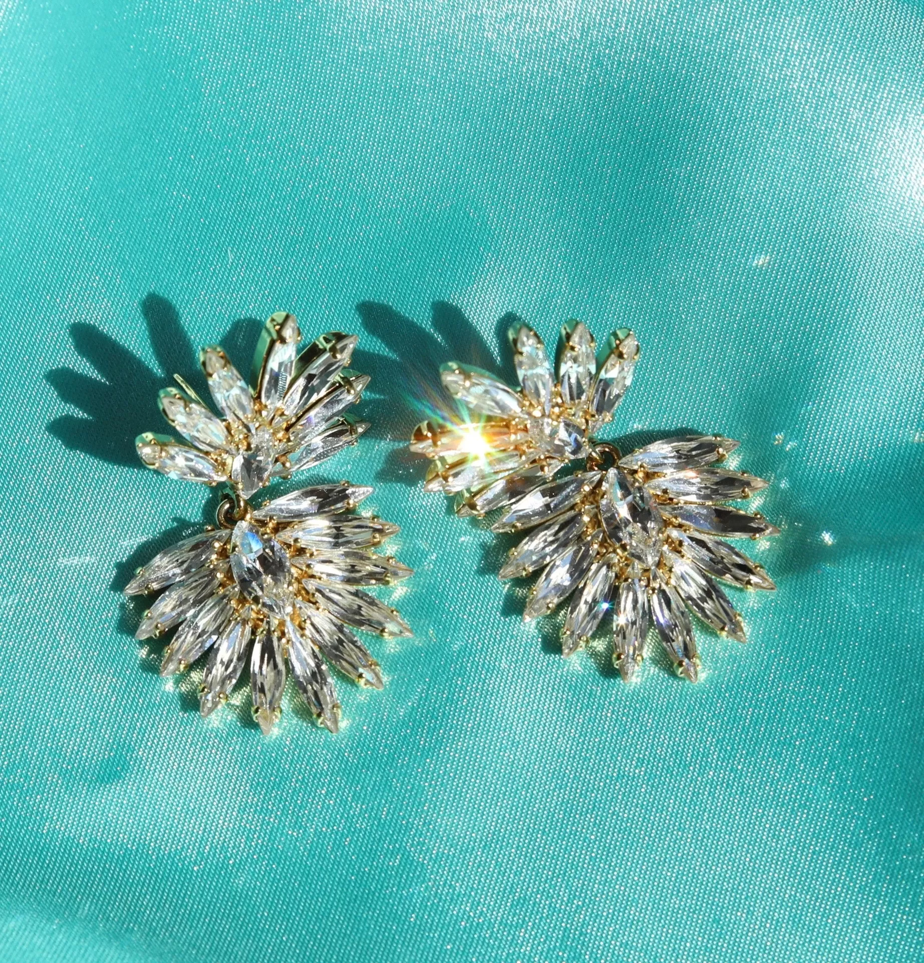 Mini Cina Earrings / Crystal