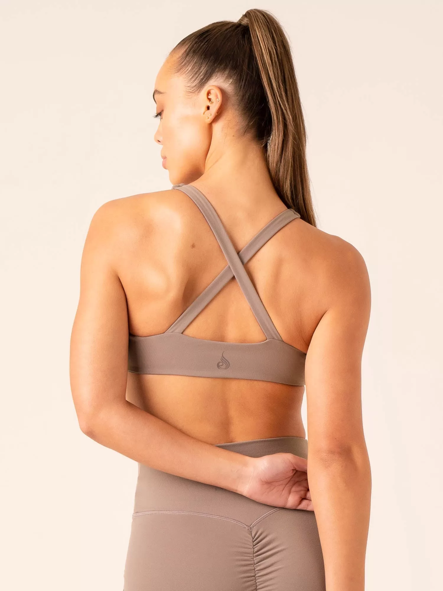 Momentum Twist Sports Bra - Taupe