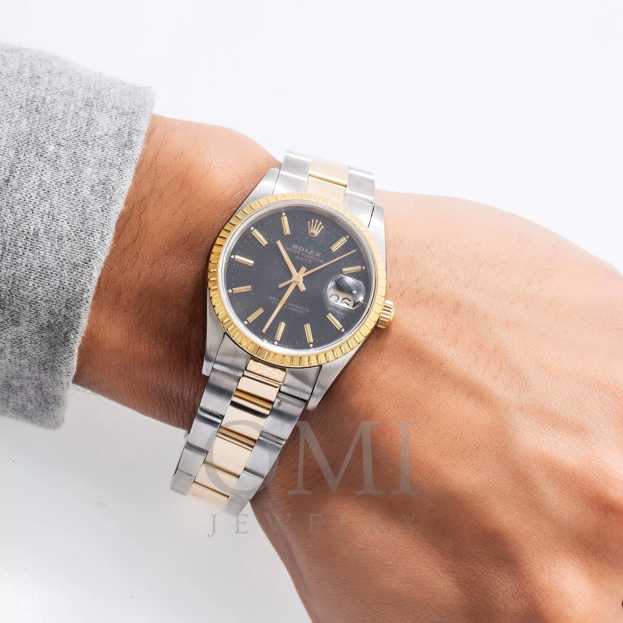 Rolex Date 15233 34MM Black Dial With Two Tone Oyster Bracelet