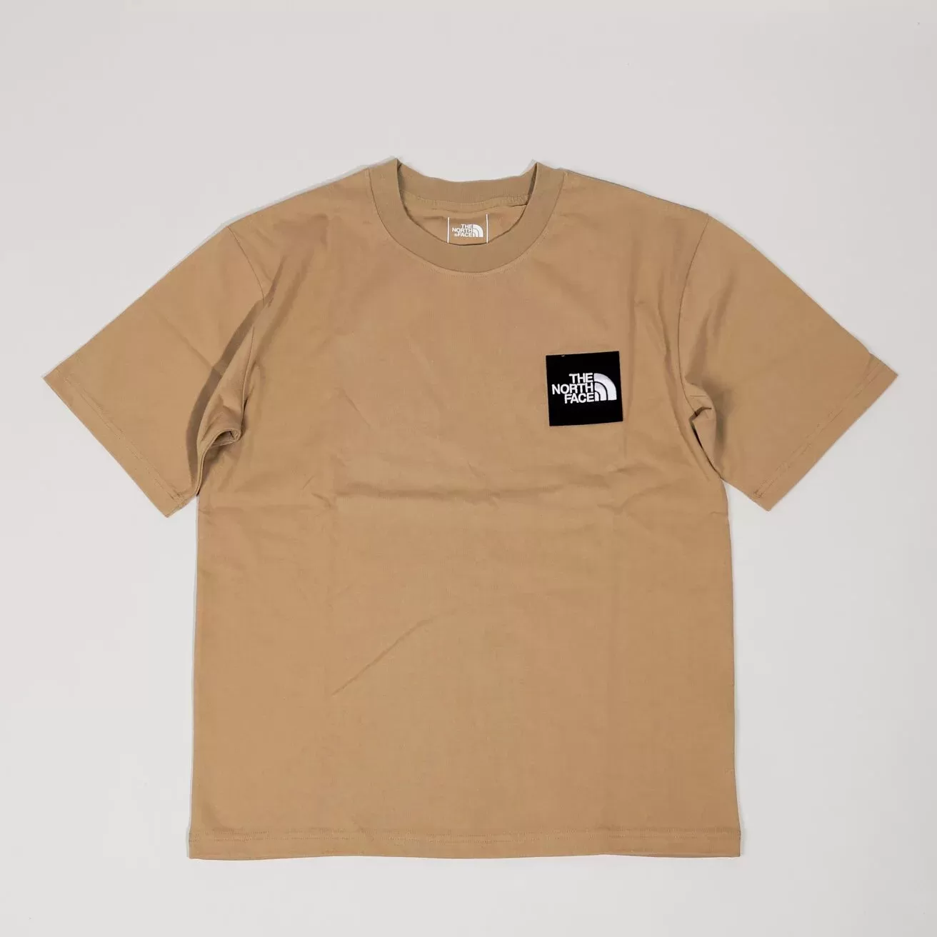 The North Face 3D Square Embroidered Woven Label Tee [NF0A7QQT]