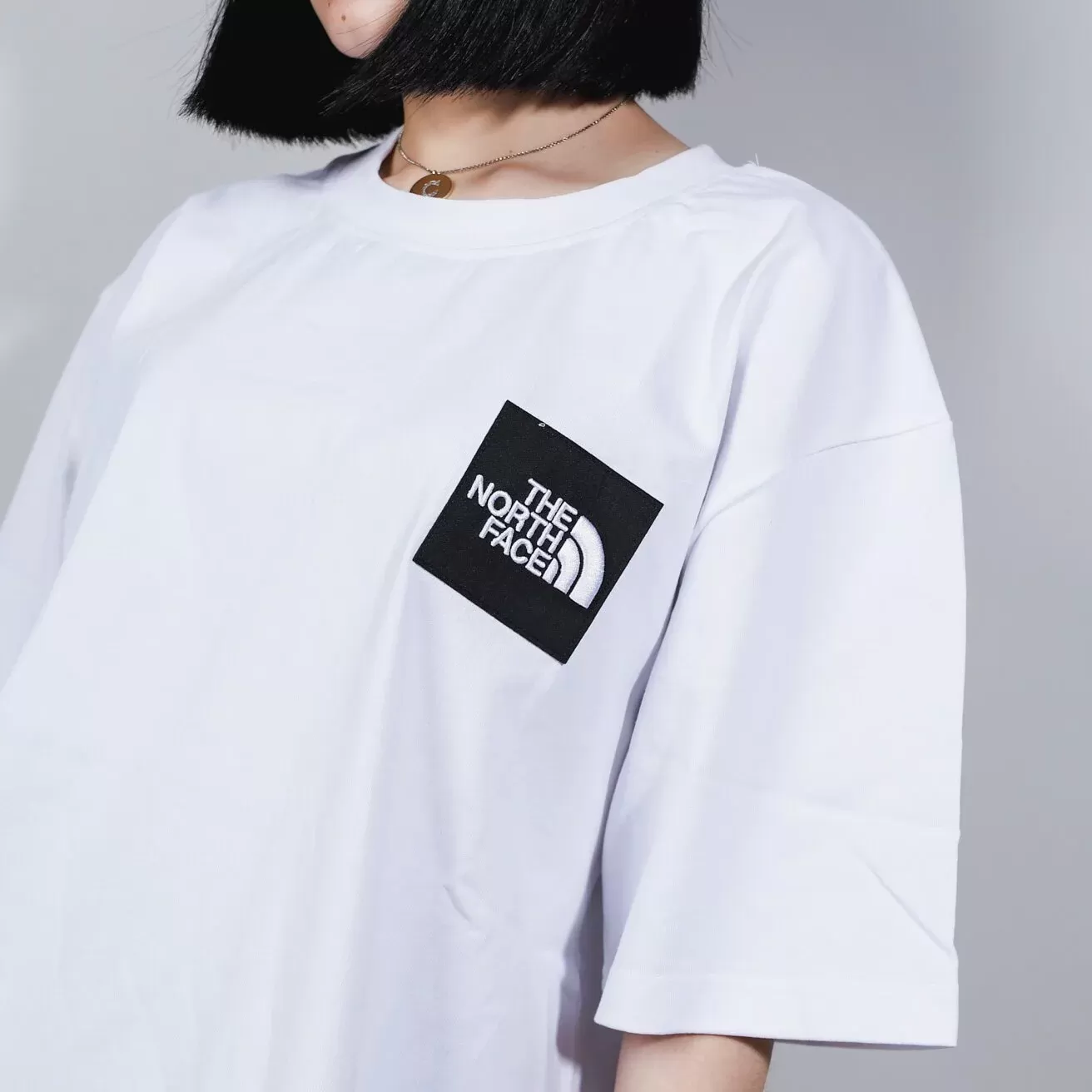 The North Face 3D Square Embroidered Woven Label Tee [NF0A7QQT]