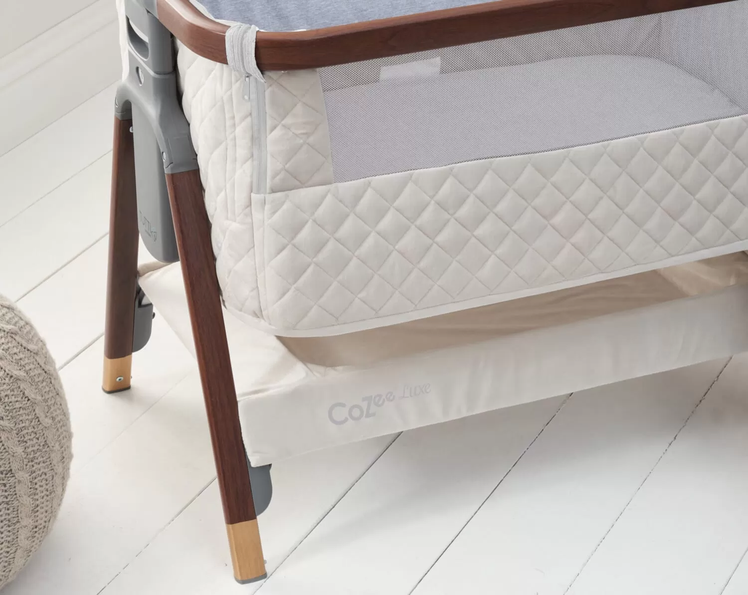 Tutti Bambini CoZee Luxe Bedside Crib - Walnut / Cream